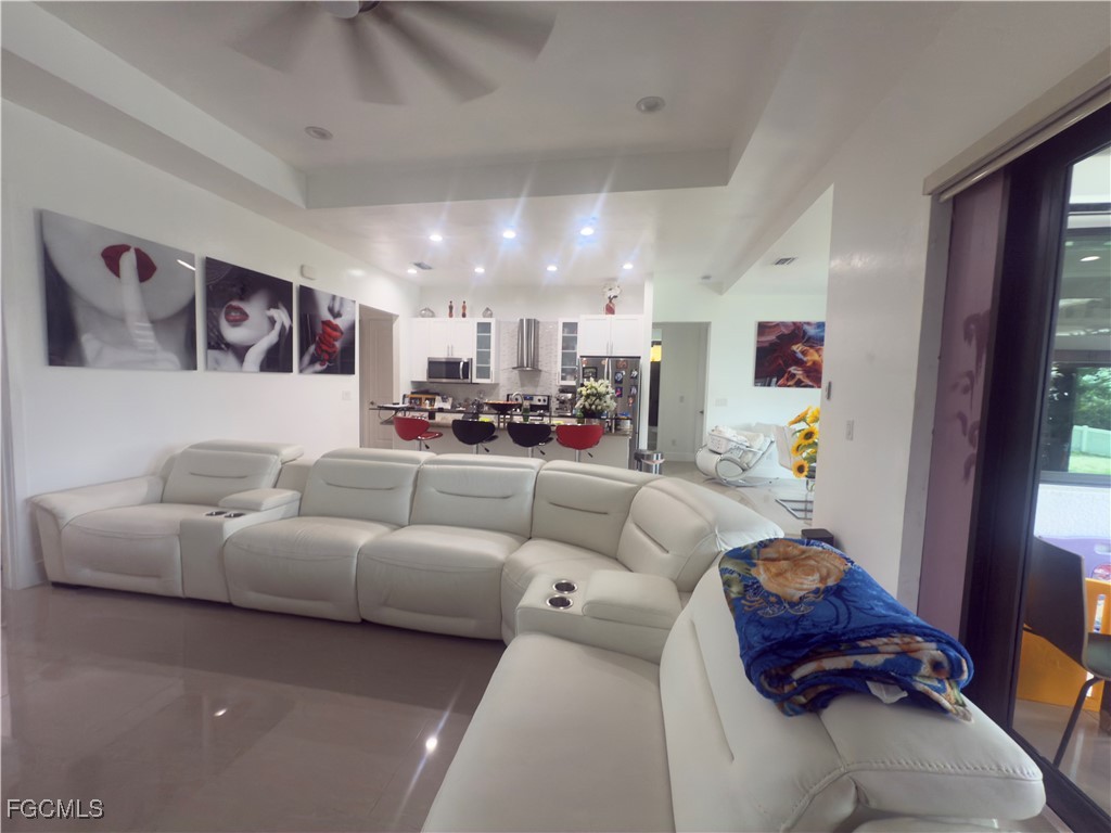 943 SW 15th Place Cape Coral FL 33991 2025007116 image8