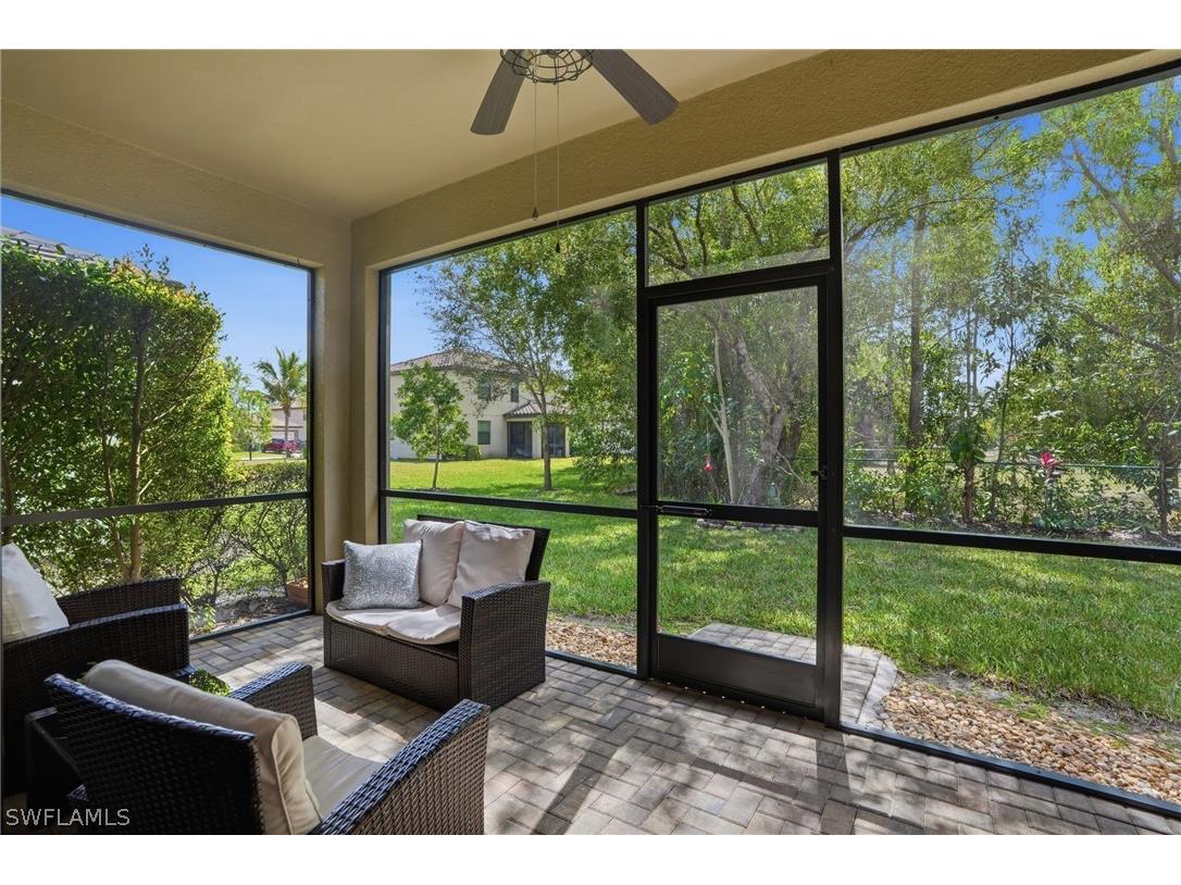 9431 Foxglove Lane Naples FL 34120 226009586 image16