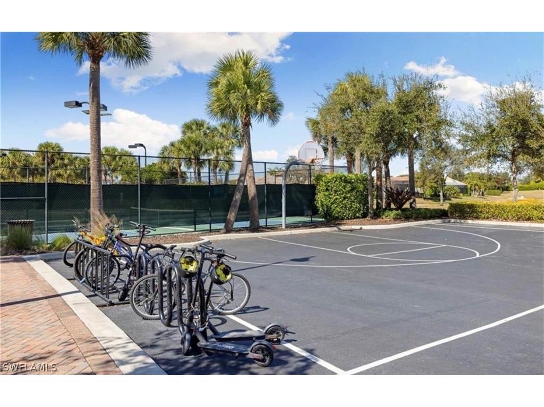 9431 Foxglove Lane Naples FL 34120 226009586 image22