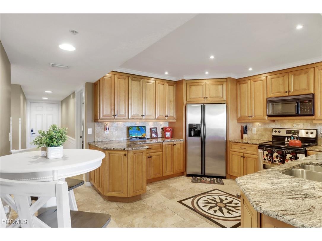 9431 Sunset Harbor Lane #113 Fort Myers FL 33919 2025004068 image5