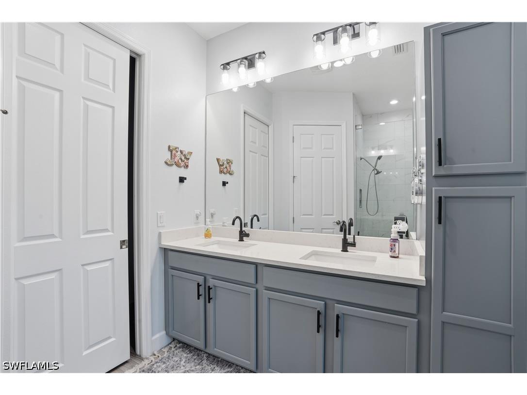9435 Isla Bella Circle Bonita Springs FL 34135 226020196 image18