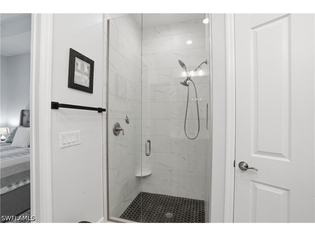 9435 Isla Bella Circle Bonita Springs FL 34135 226020196 image19