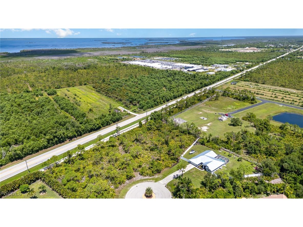 9437 Treasure Lake Court Saint James City FL 33956 2025011910 image10