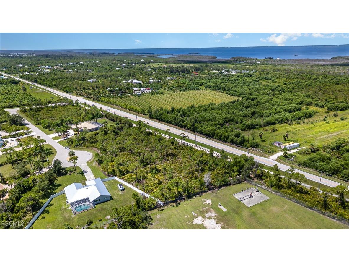 9437 Treasure Lake Court Saint James City FL 33956 2025011910 image11