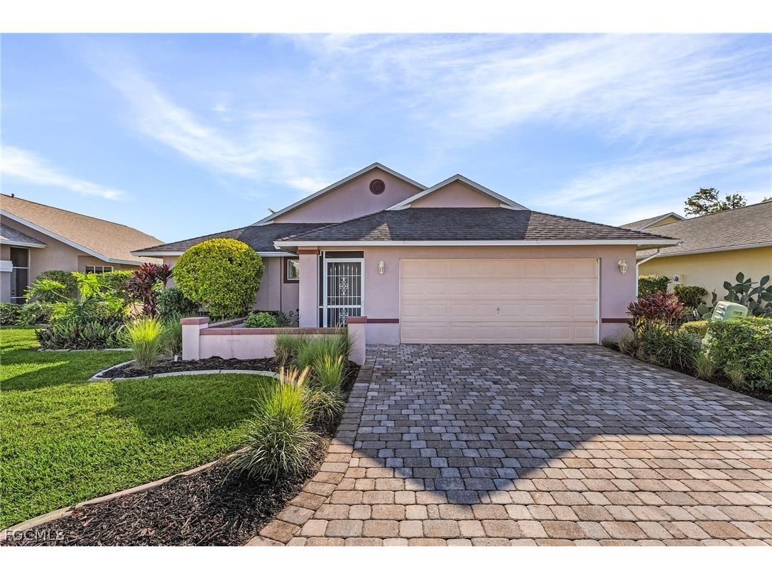 9439 Palm Island Circle North Fort Myers FL 33903 2026010513 image15