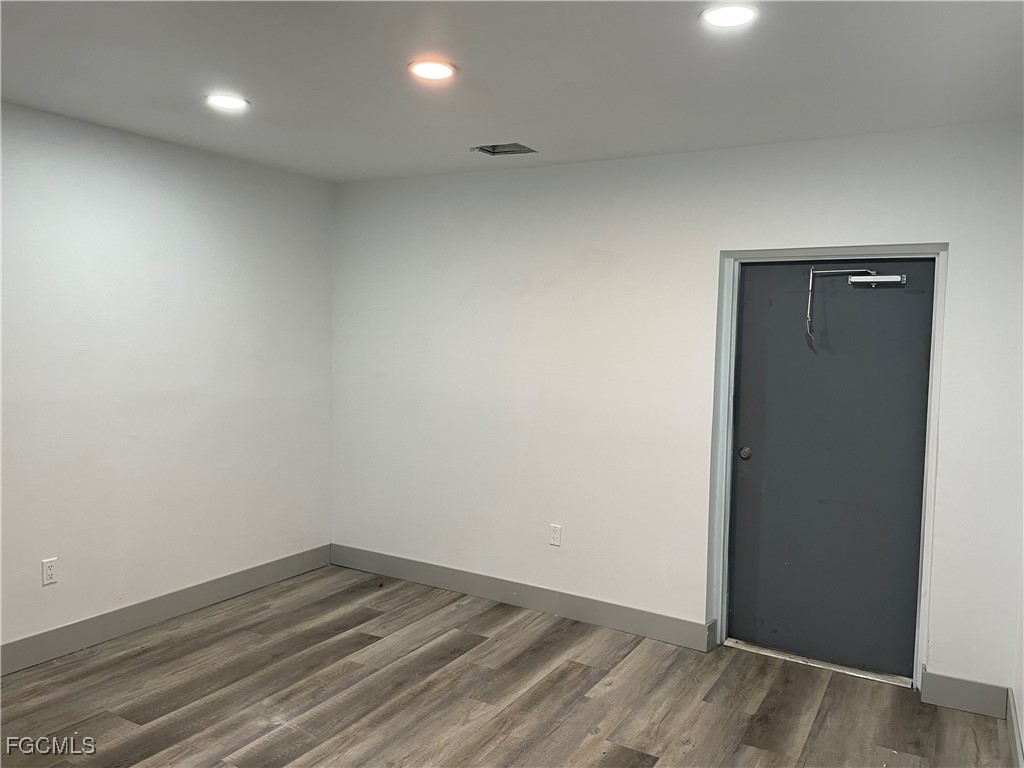 944 Country Club Boulevard Cape Coral FL 33990 2026000778 image3