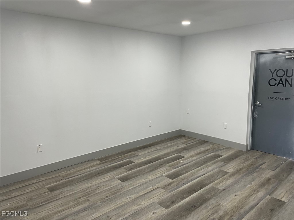 944 Country Club Boulevard Cape Coral FL 33990 2026000778 image4