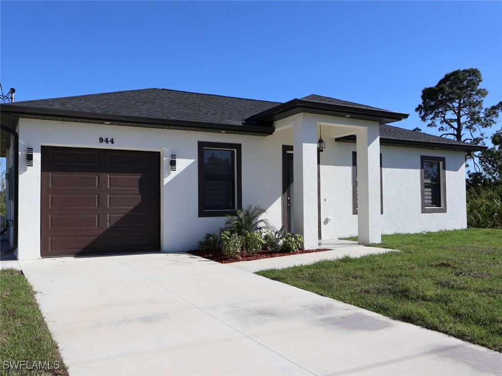 944 Grant Boulevard Lehigh Acres FL 33974 225029279 image1