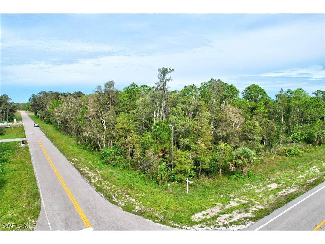944 Homestead Road S Lehigh Acres FL 33974 222067443 image1