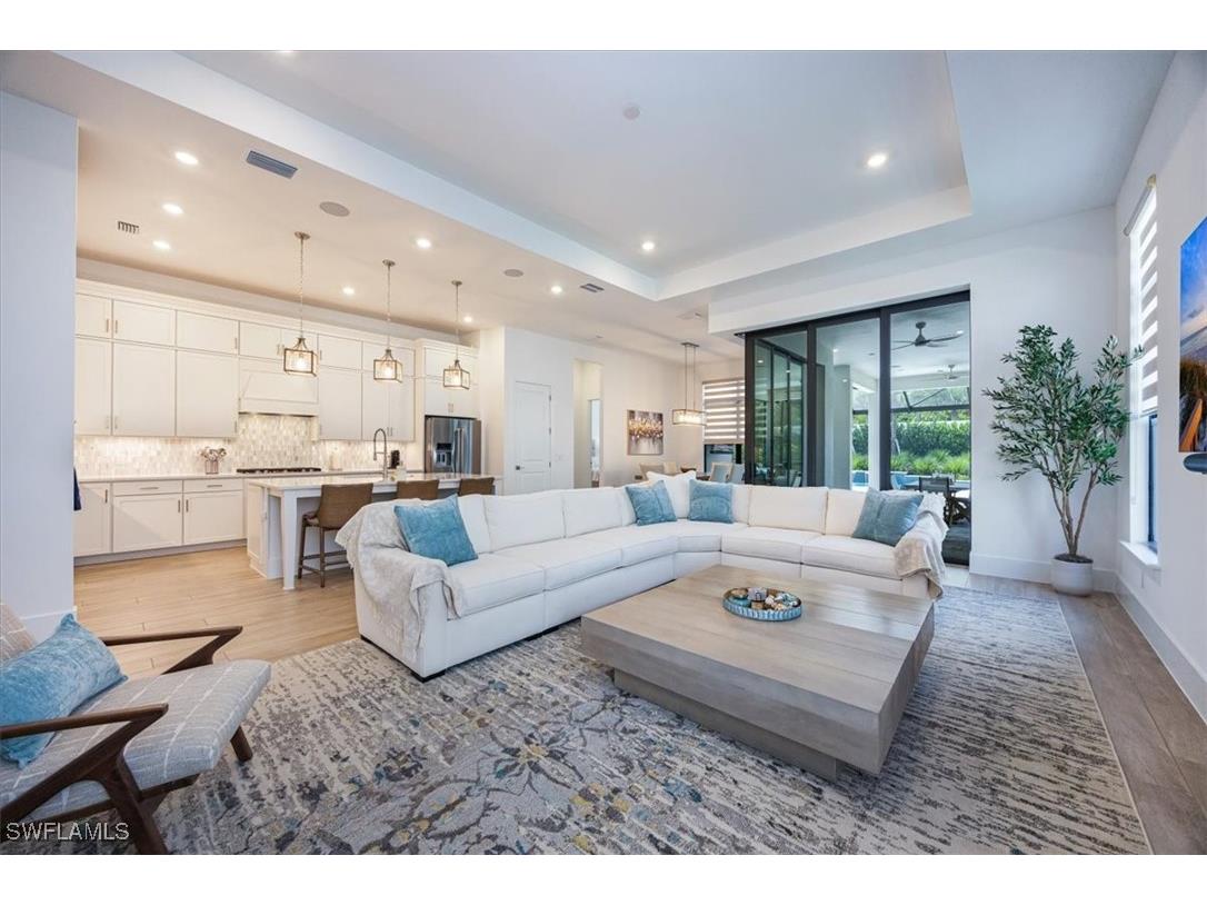 9445 Caymas Terrace Naples FL 34114 225065446 image4