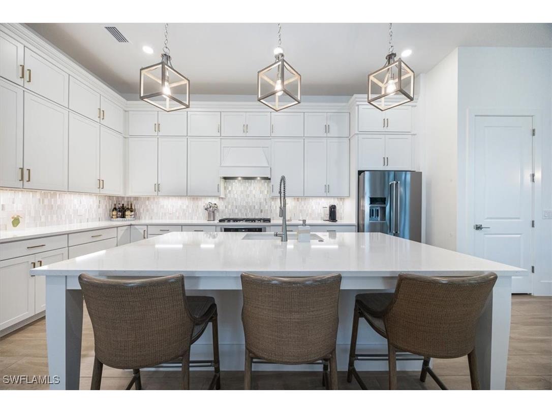 9445 Caymas Terrace Naples FL 34114 225065446 image7