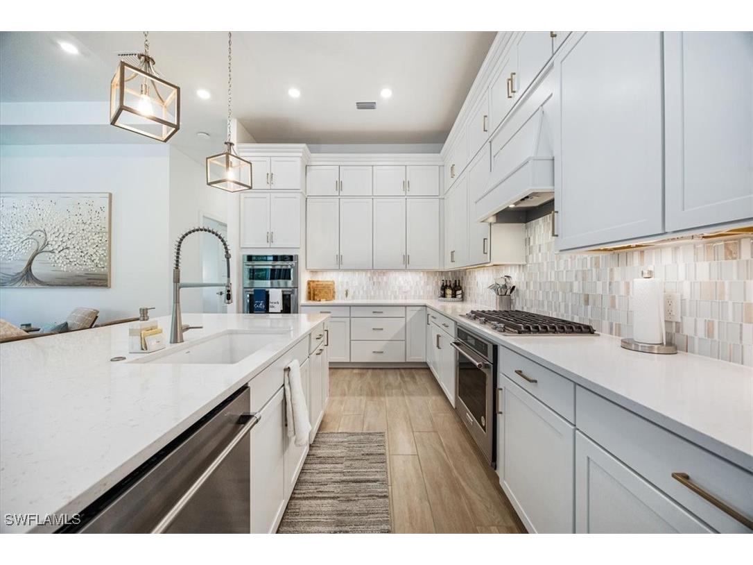 9445 Caymas Terrace Naples FL 34114 225065446 image8