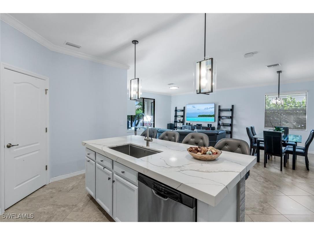 9445 Glenforest Drive Naples FL 34120 225072378 image11