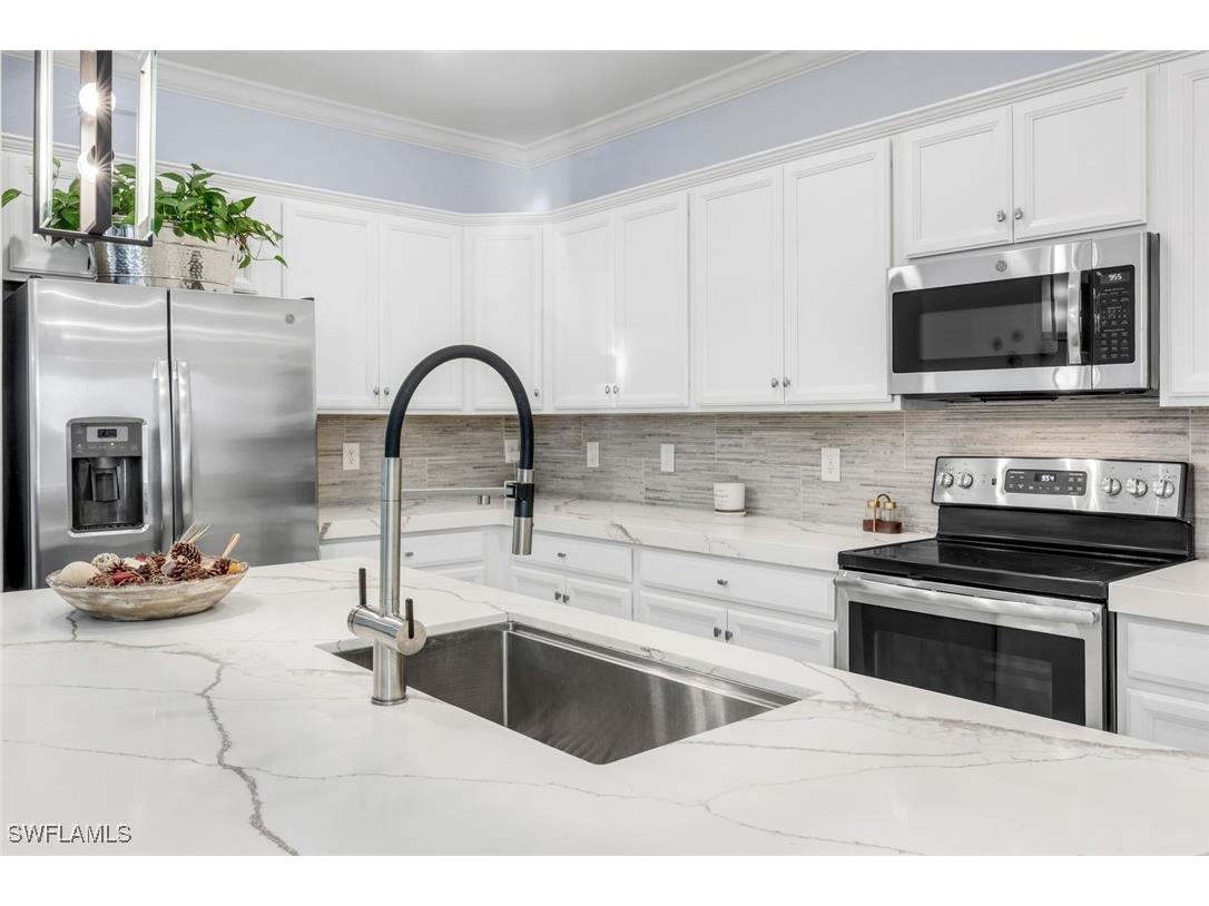 9445 Glenforest Drive Naples FL 34120 225072378 image12