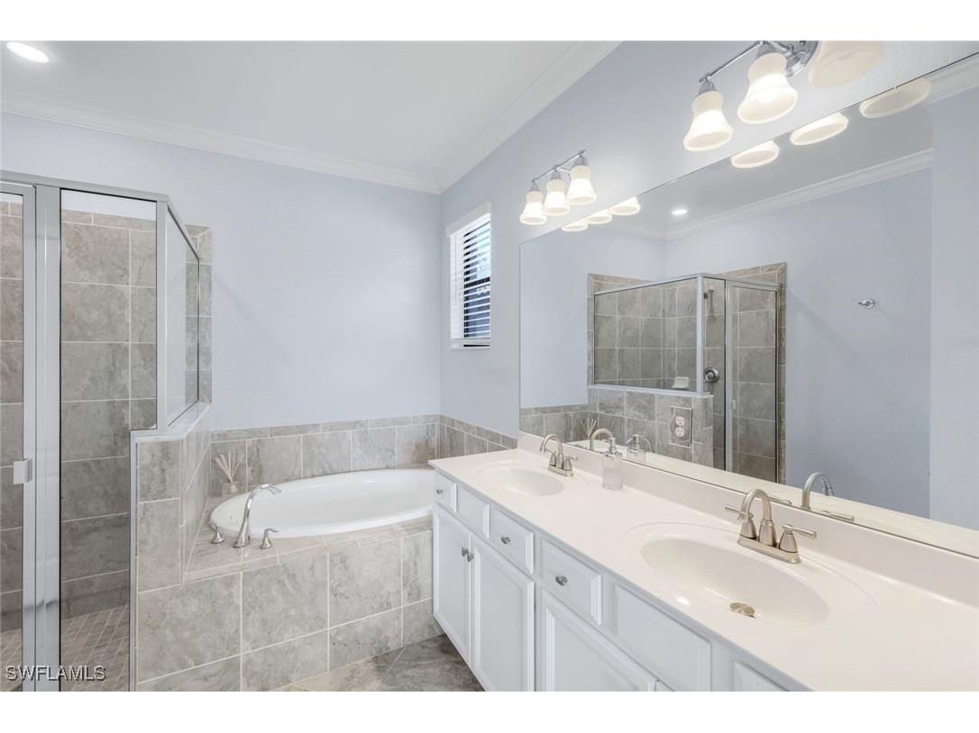 9445 Glenforest Drive Naples FL 34120 225072378 image18