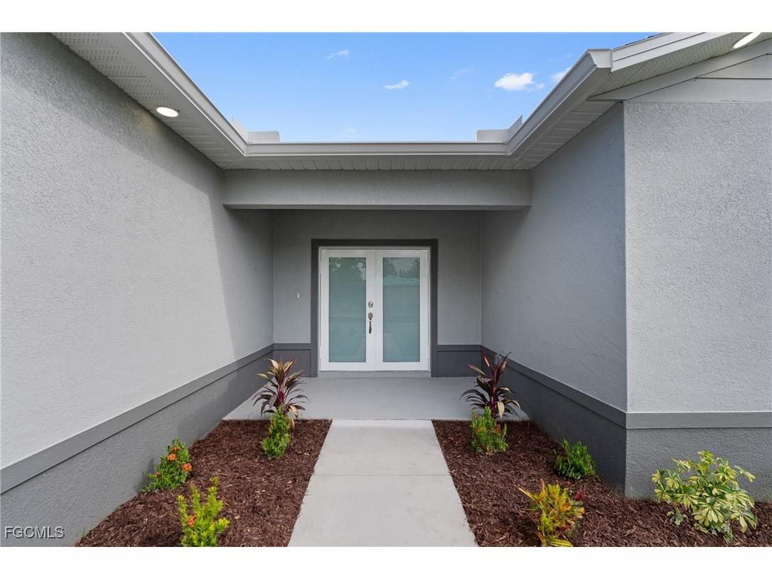 945 Butler Street E Lehigh Acres FL 33974 2026000662 image5