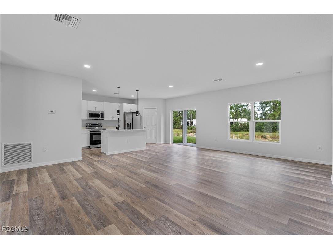 945 Butler Street E Lehigh Acres FL 33974 2026000662 image6