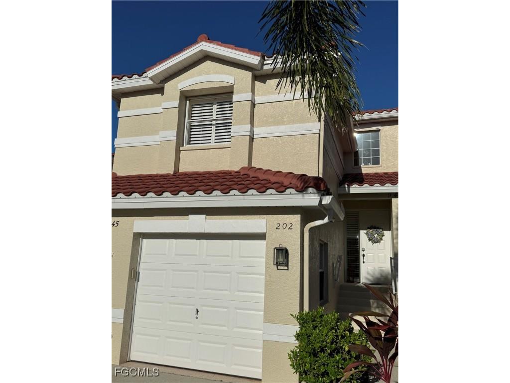 945 Eastham Way #H202 Naples FL 34104 2025010278 image1