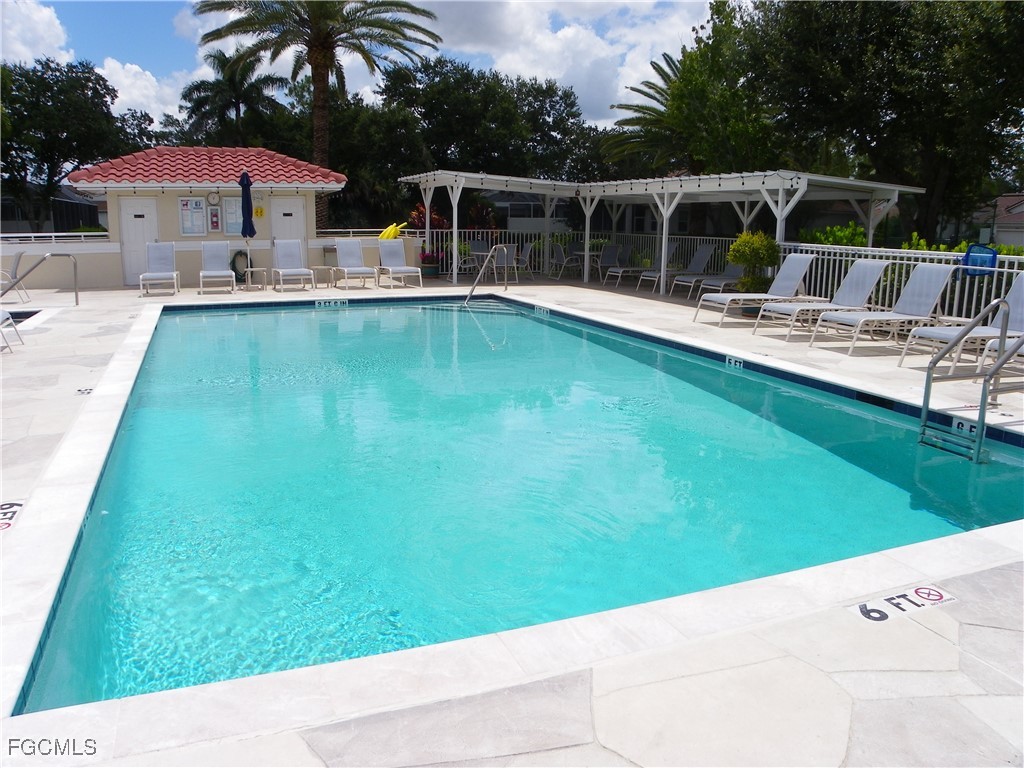 945 Eastham Way #H202 Naples FL 34104 2025010278 image48