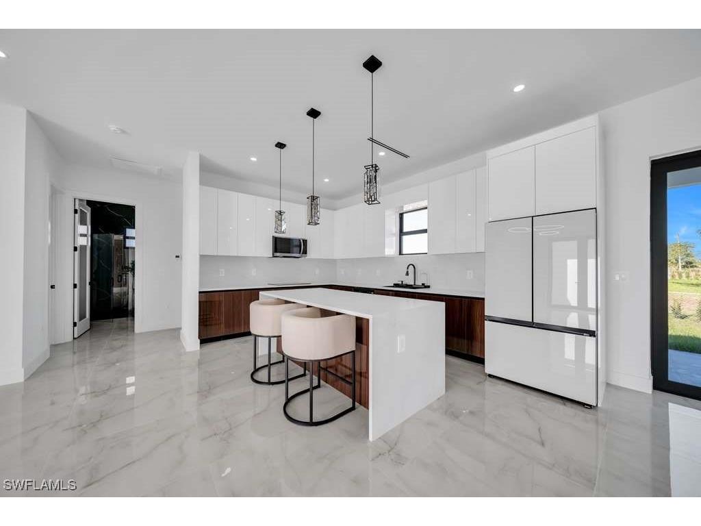 945 Gregory Street E Lehigh Acres FL 33974 226002931 image3