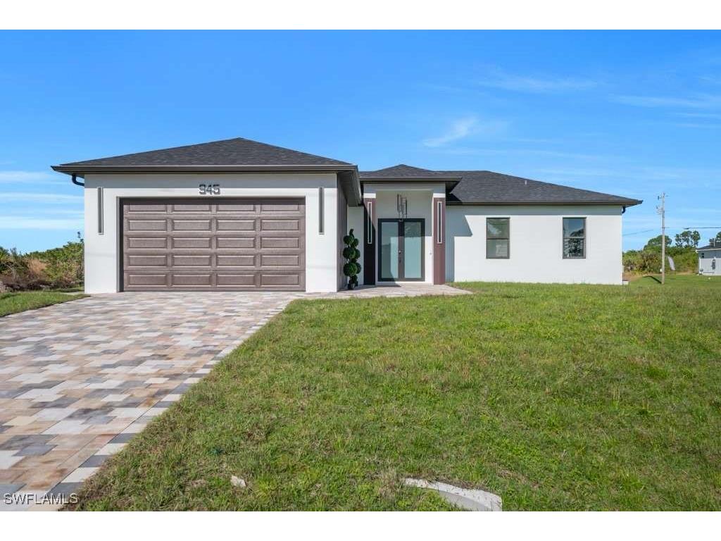945 Gregory Street E Lehigh Acres FL 33974 226002931 image5