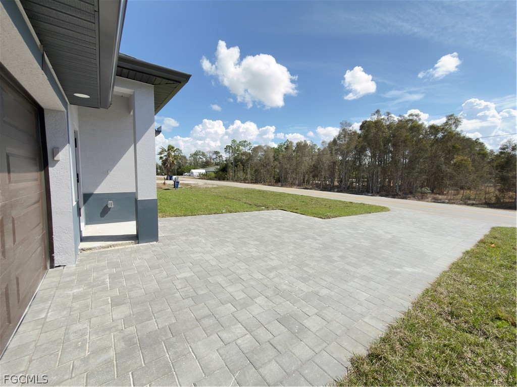 945 Homestead Road S Lehigh Acres FL 33974 2026012954 image4