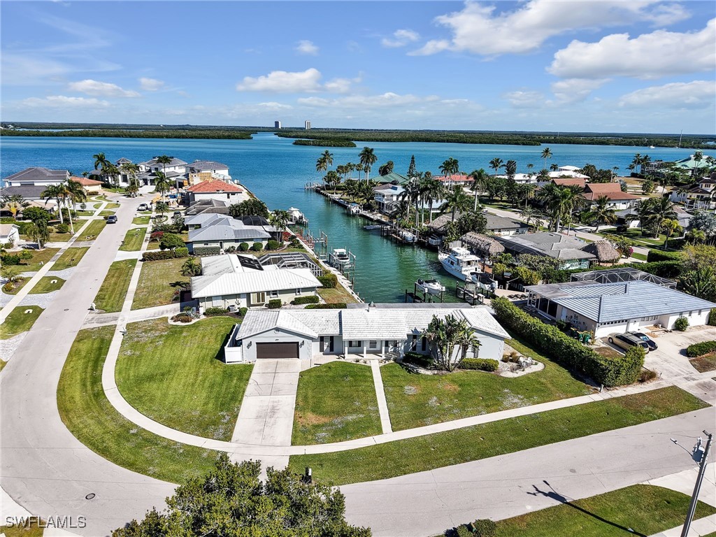945 Sundrop Court Marco Island FL 34145 225082892 image1