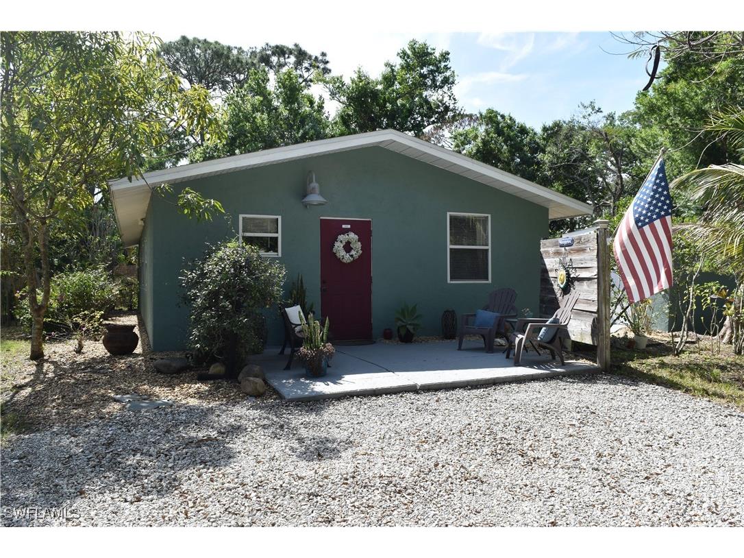 9450 Henderson Grade North Fort Myers FL 33917 225019208 image1