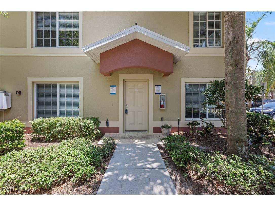 9450 Ivy Brook Run #602 Fort Myers FL 33913 225056932 image2
