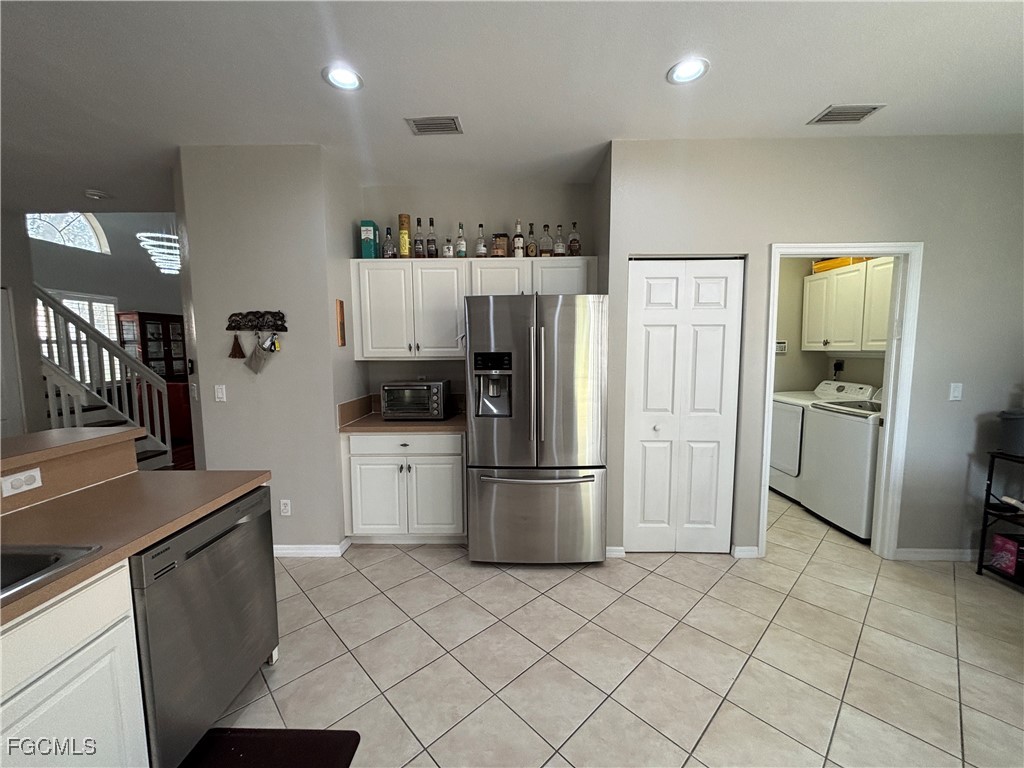 9450 Silver Pine Loop Fort Myers FL 33967 2025018888 image10