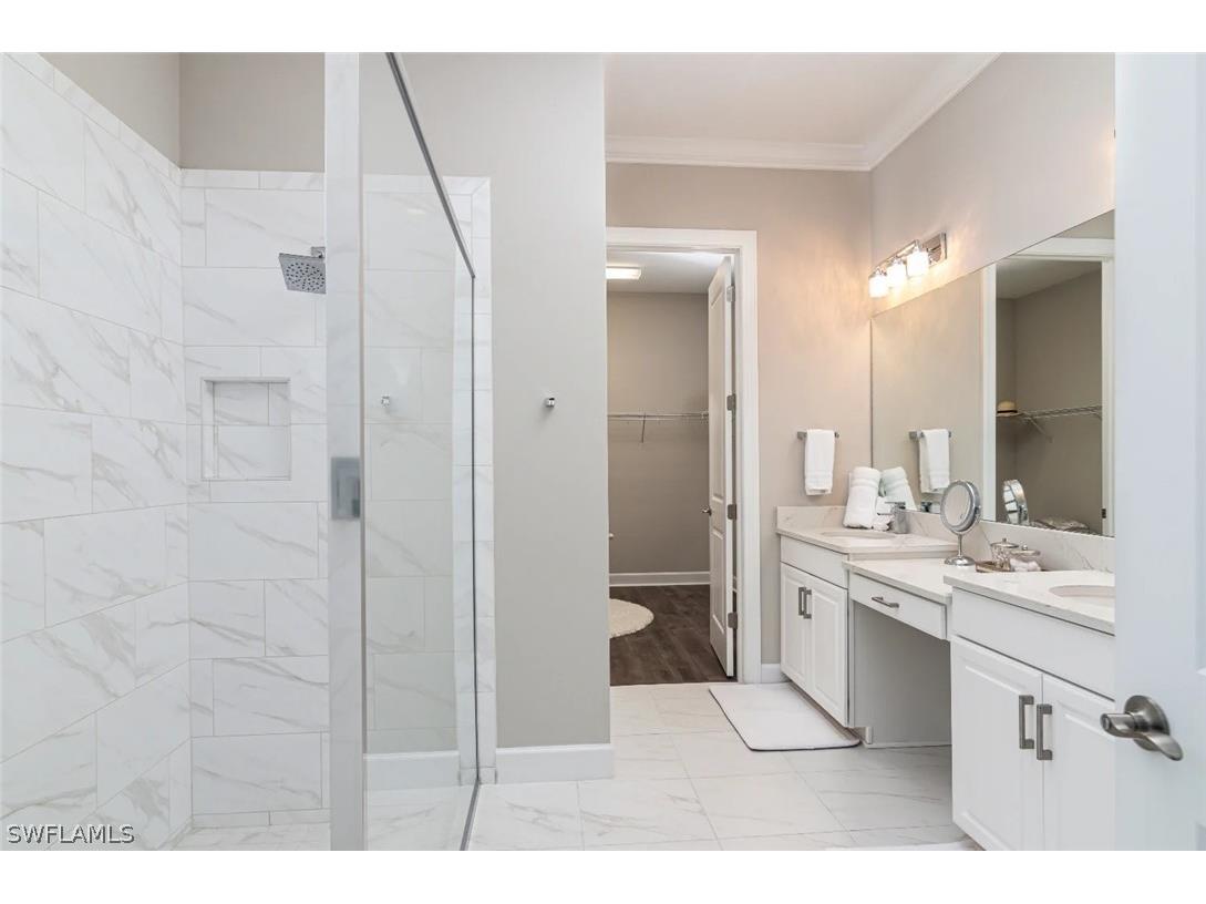 9451 Montelanico Loop Naples FL 34119 226007167 image9