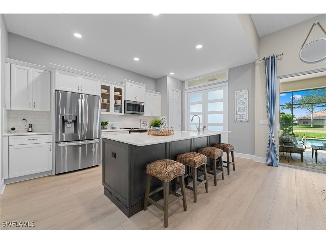 9451 Quarry Drive Naples FL 34120 225048484 image10