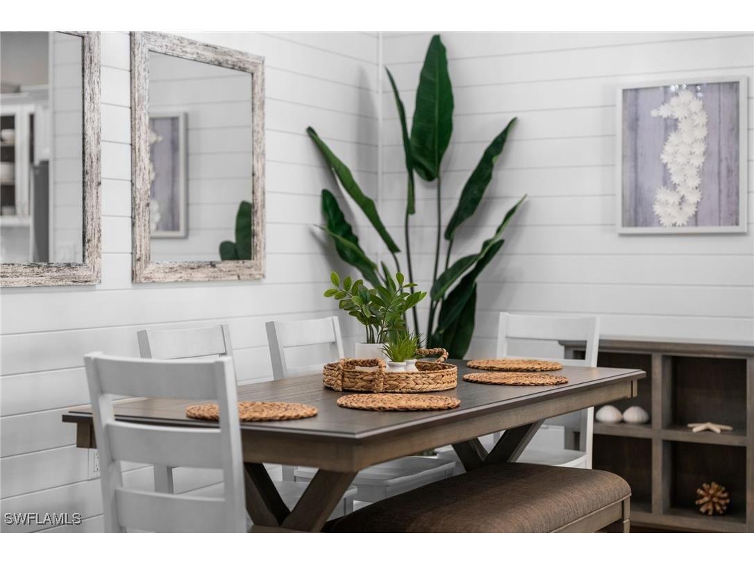 9451 Quarry Drive Naples FL 34120 225048484 image12