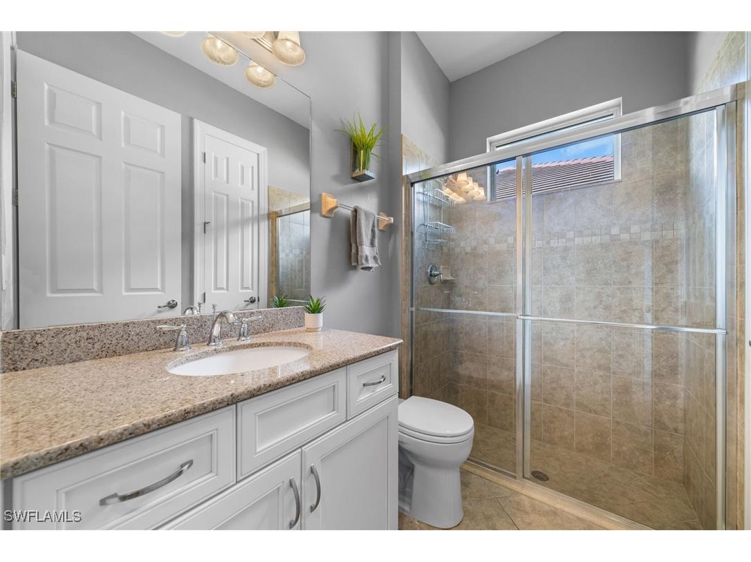 9451 Quarry Drive Naples FL 34120 225048484 image20