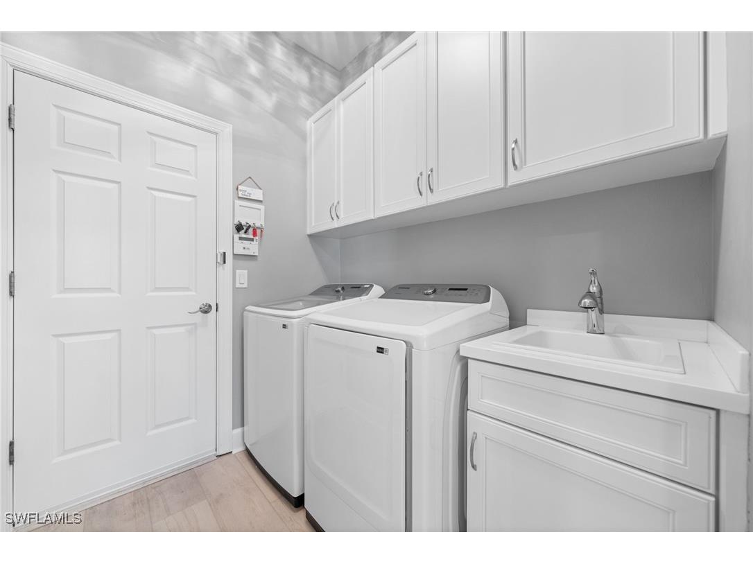 9451 Quarry Drive Naples FL 34120 225048484 image22