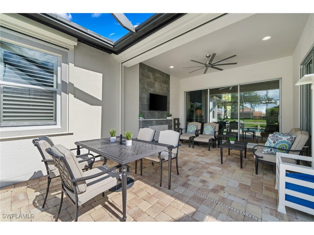 9451 Quarry Drive Naples FL 34120 225048484 image24