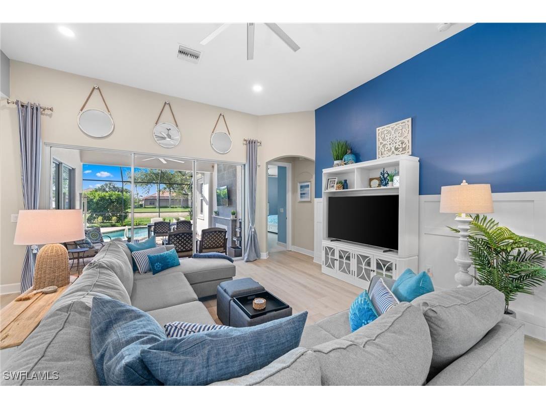 9451 Quarry Drive Naples FL 34120 225048484 image5