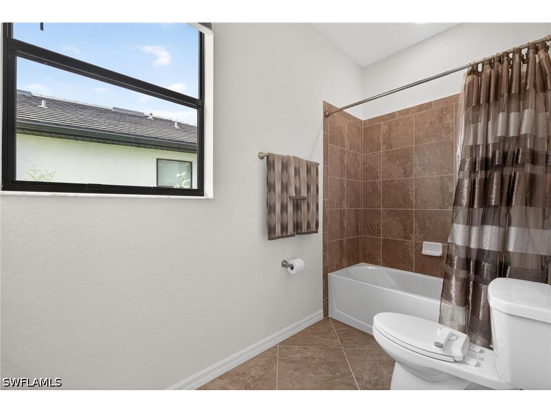 9452 Foxglove Lane Naples FL 34120 226022766 image22