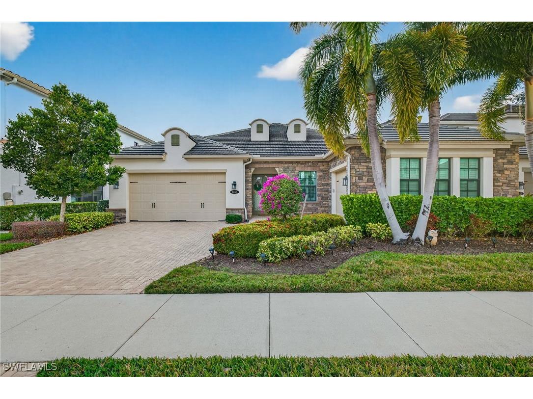 9453 Greenleigh Court Naples FL 34120 226003504 image1