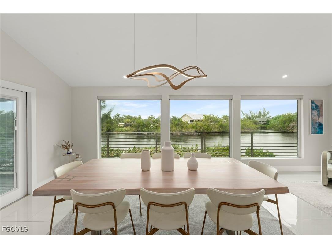 9455 Coventry Court Sanibel FL 33957 2025024054 image10