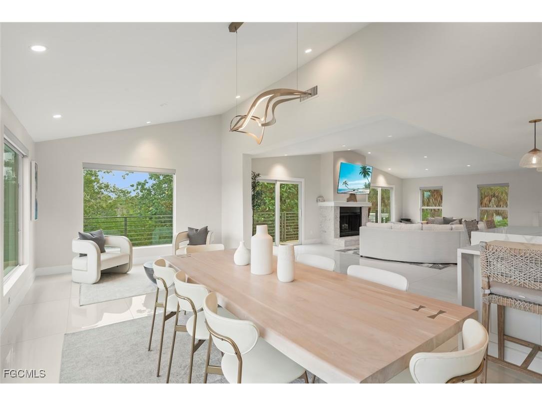 9455 Coventry Court Sanibel FL 33957 2025024054 image11