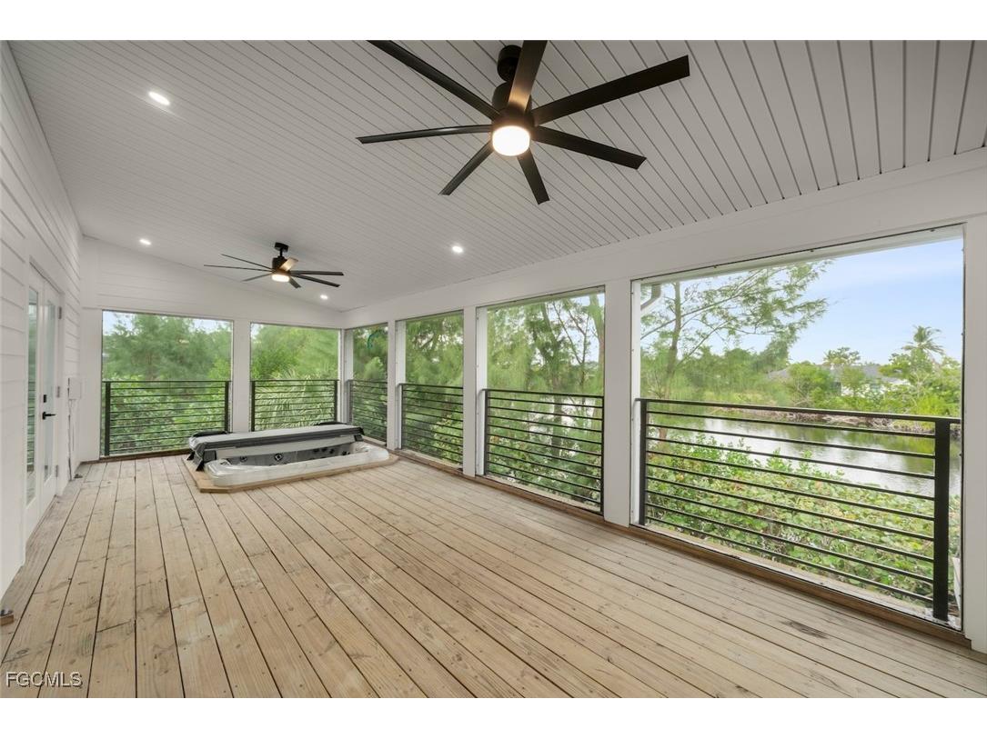 9455 Coventry Court Sanibel FL 33957 2025024054 image21