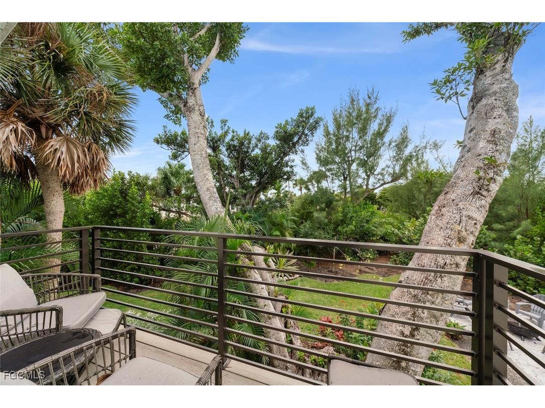 9455 Coventry Court Sanibel FL 33957 2025024054 image25