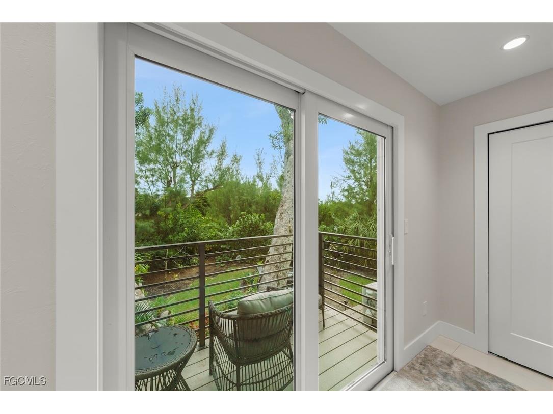 9455 Coventry Court Sanibel FL 33957 2025024054 image31