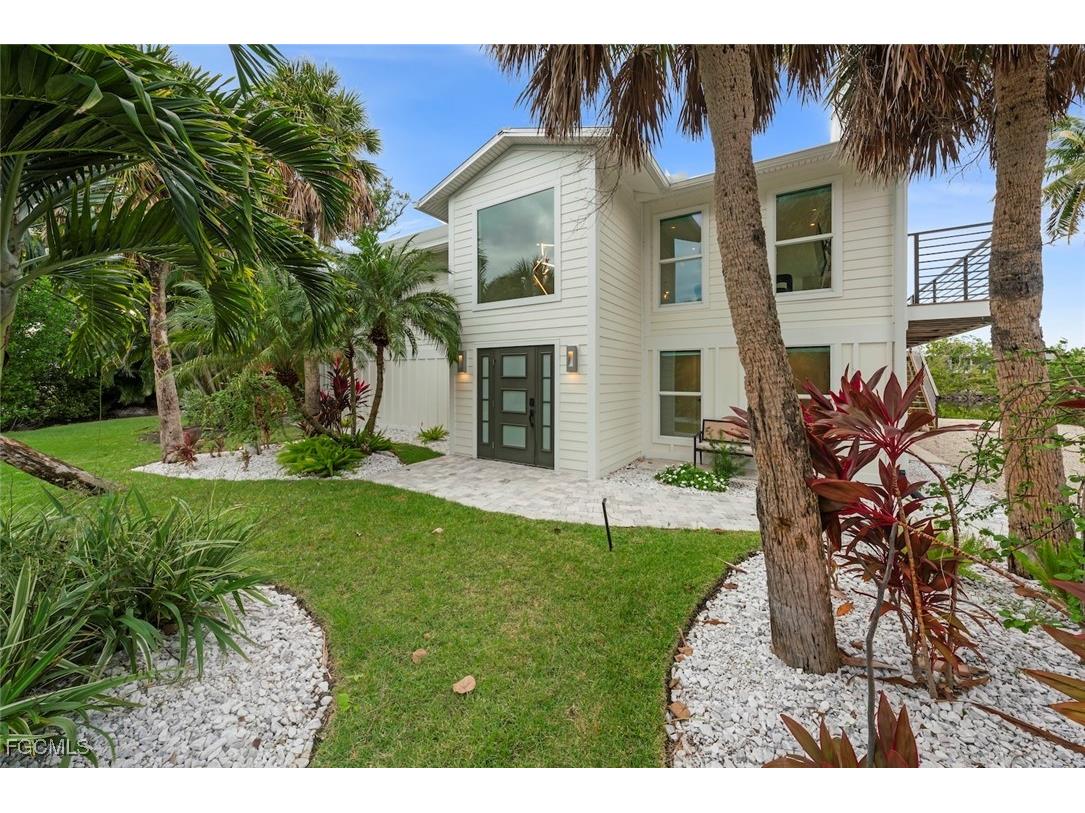 9455 Coventry Court Sanibel FL 33957 2025024054 image41