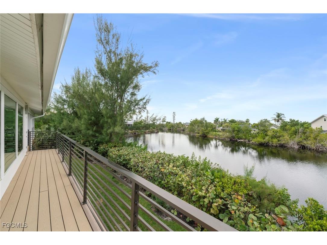 9455 Coventry Court Sanibel FL 33957 2025024054 image45