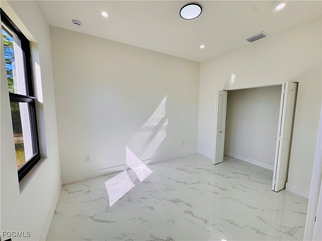 946 Panda Drive Lehigh Acres FL 33974 2025017341 image8