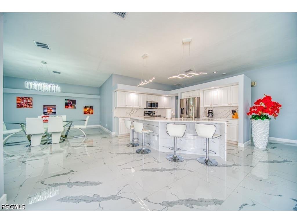946 SE 23rd Place Cape Coral FL 33990 2026024740 image13