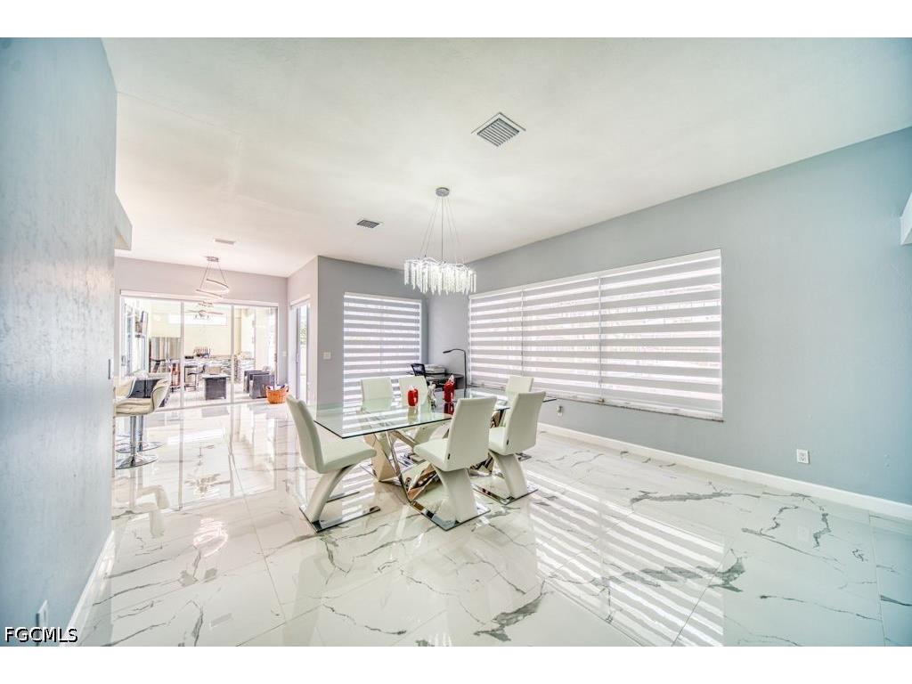 946 SE 23rd Place Cape Coral FL 33990 2026024740 image17