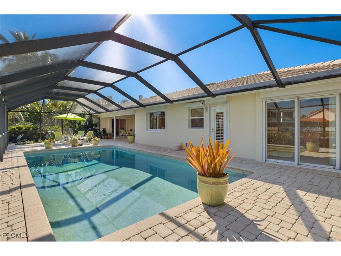 946 Whelk Drive Sanibel FL 33957 2025014644 image27